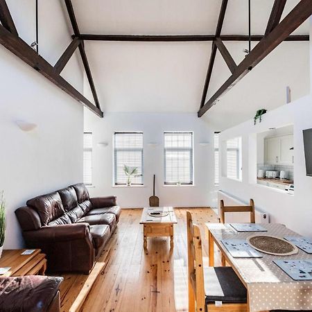 The Old Bakery - Norfolk Holiday Properties غريت يورماوث المظهر الخارجي الصورة